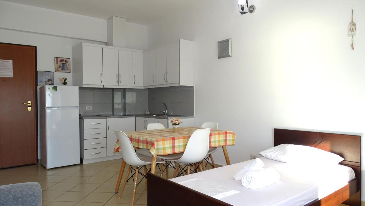 Appartamenti Vista Mare Saranda Exterior foto