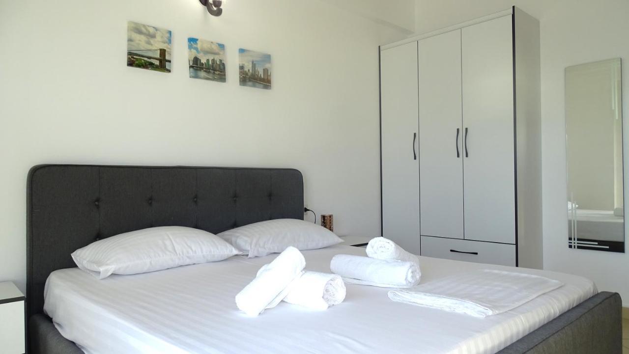 Appartamenti Vista Mare Saranda Exterior foto